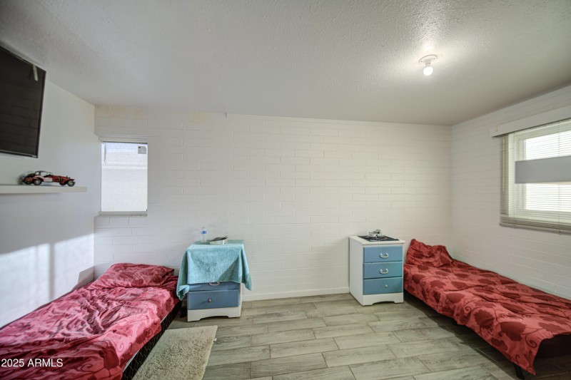 Bedroom 2-pic 1