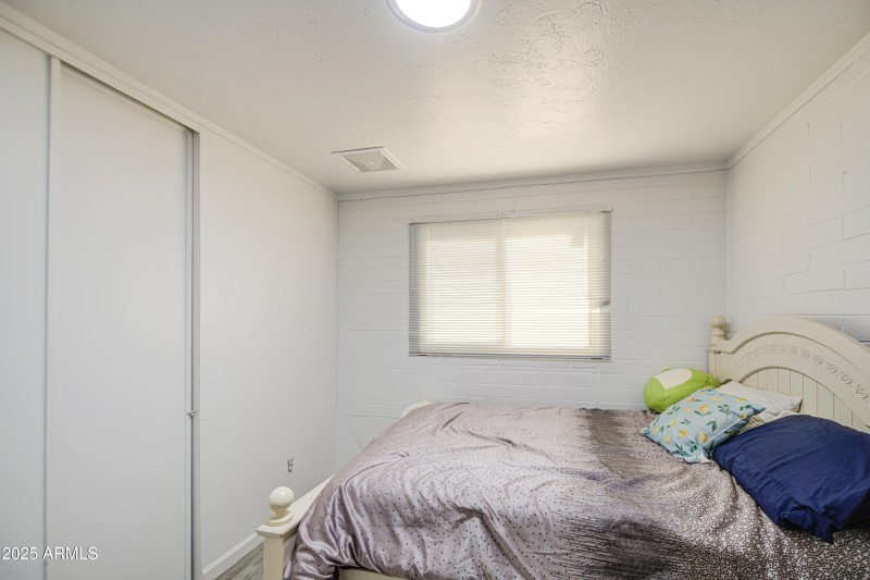 Bedroom 3-pic 2