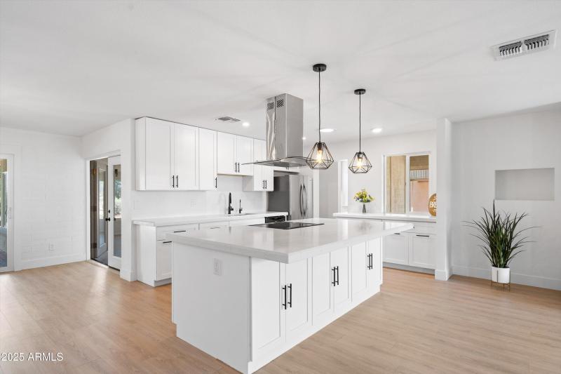 11-Kitchen