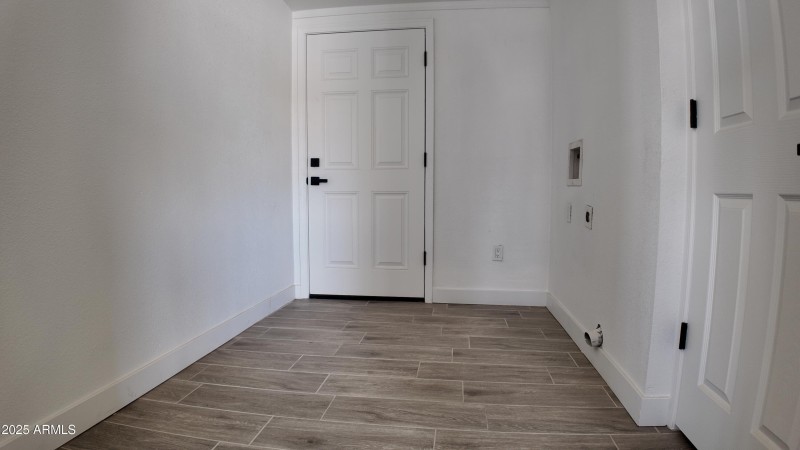 Laundry & Pantry