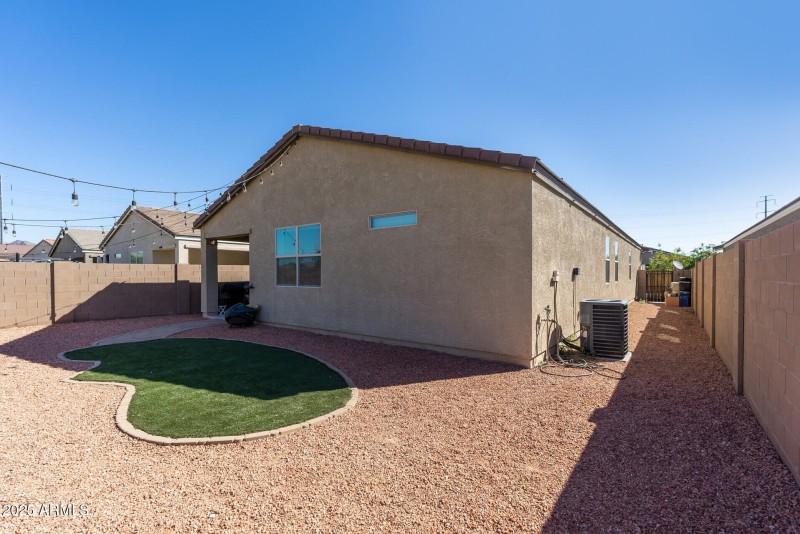 2292_236th42_mls