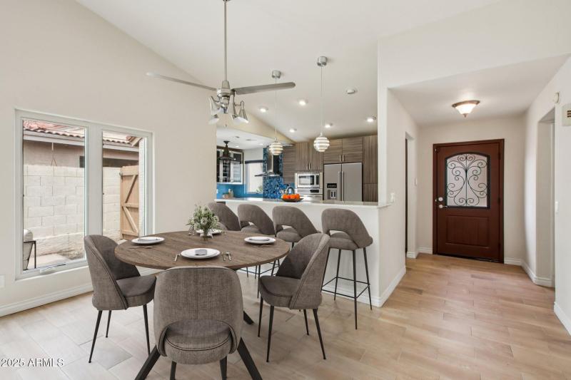 10-web-or-mls-E Cassia Way-S2608-010