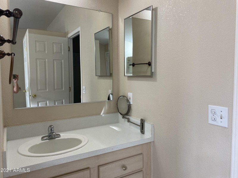The other sink