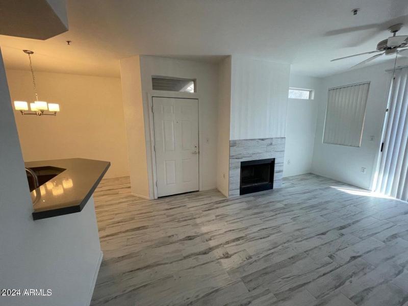 20210218190206130601000000-o