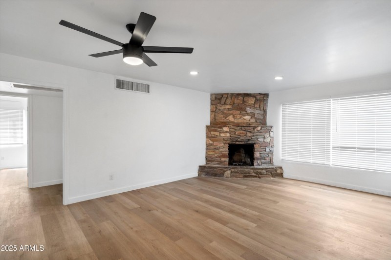 20-Living Room