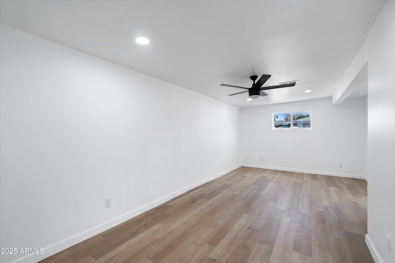 24-Primary Bedroom