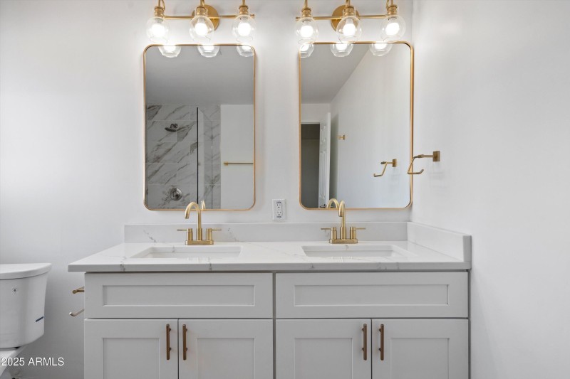 28-Primary Bathroom