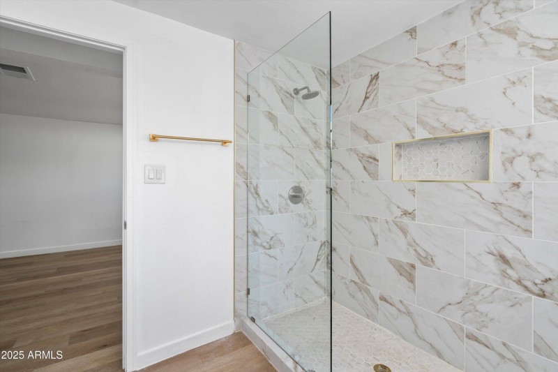 29-Primary Bathroom