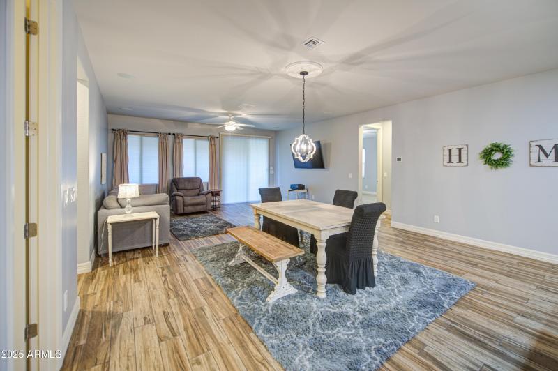 Dining Area 4
