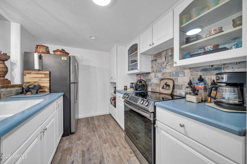 220 N Old Litchfield Rd 112-15