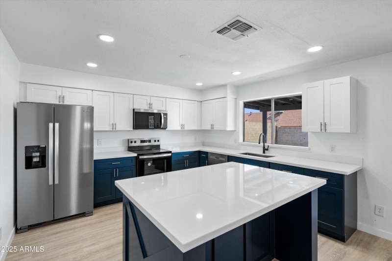 12-Kitchen