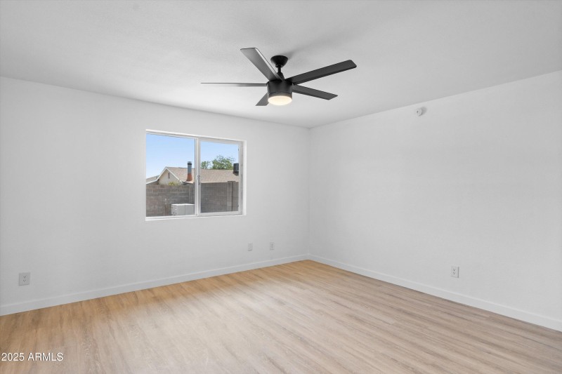16-Primary Bedroom