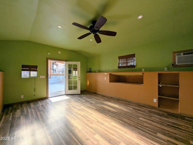 4019 W SAN MIGUEL AVE
