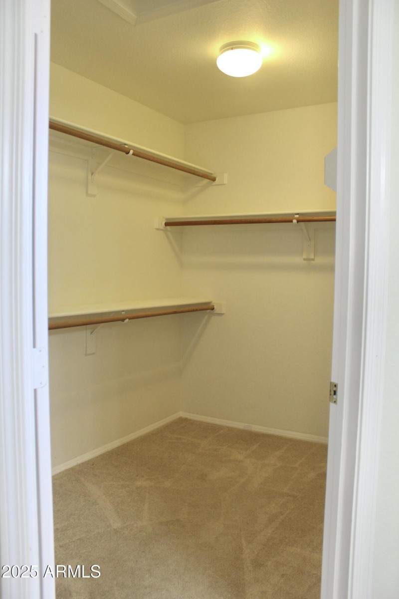 MB Walk in closet