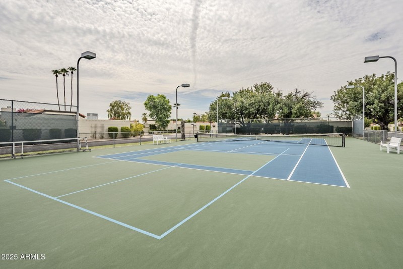 Pickleball/Tennis