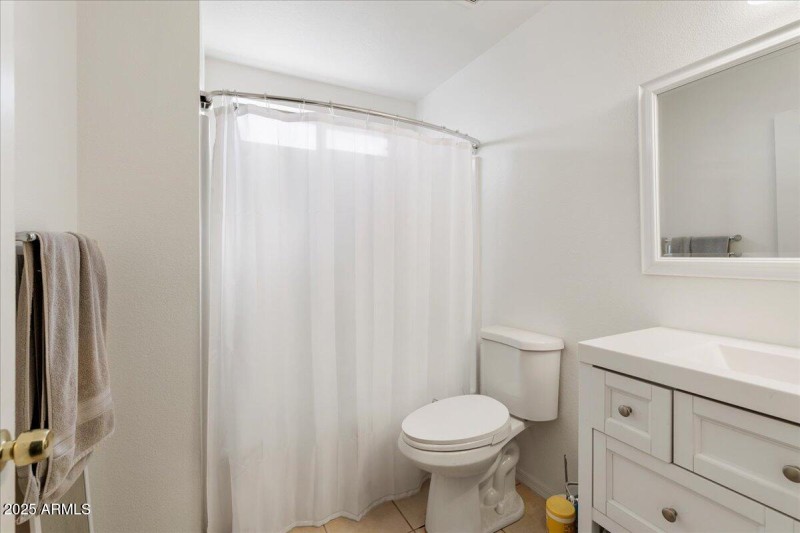 15-Bathroom 1