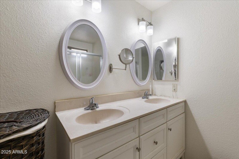 19-Bathroom 2