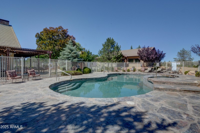 40_Community Pool 1
