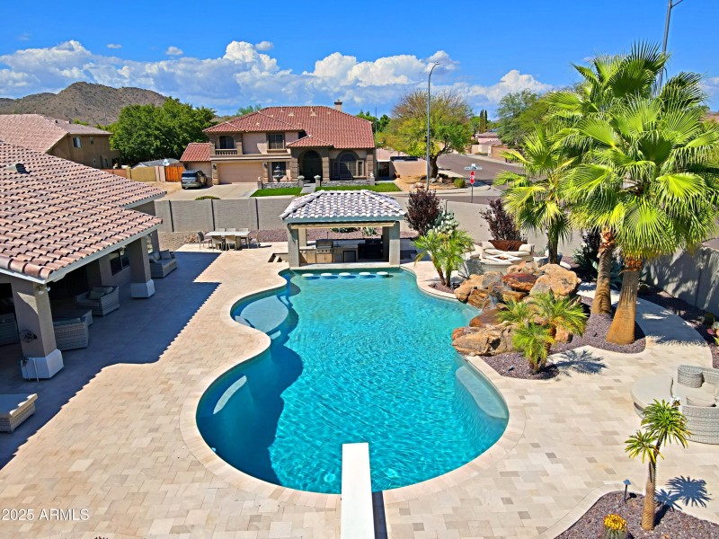 Diving Pool