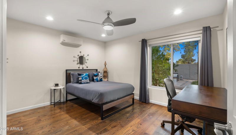 Jack and Jill Bedroom