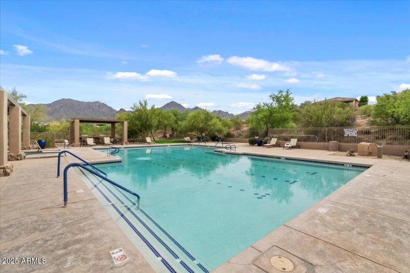 Community pool