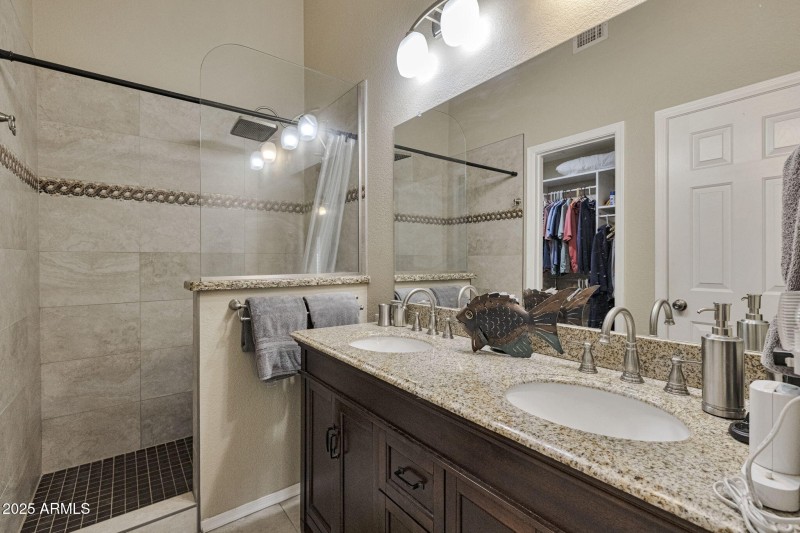 23-web-or-mls-QP - 7604
