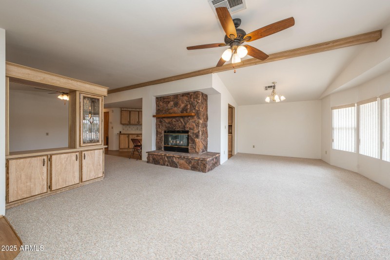 Living Rm to Dining Rm