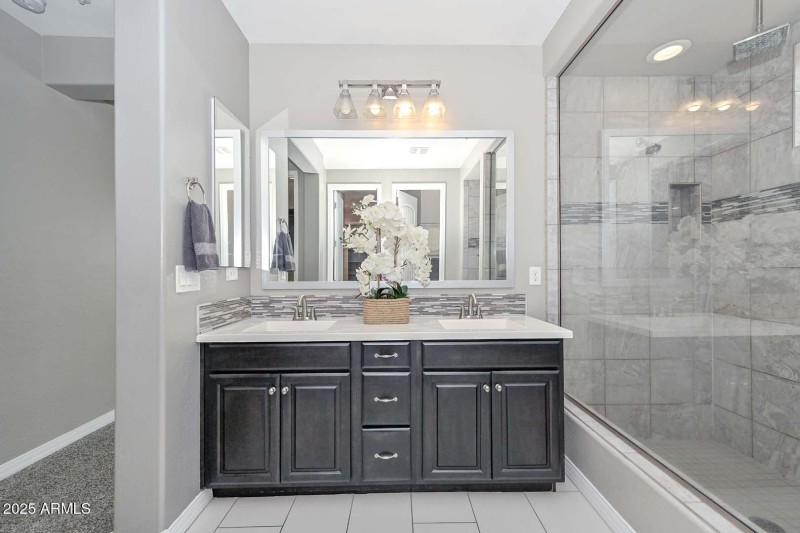 Primary Bath-Vanity