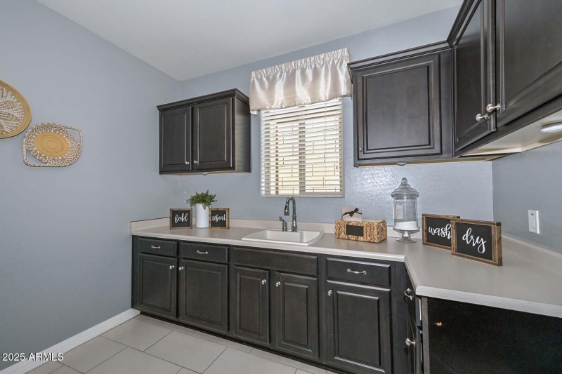 Laundry Room2