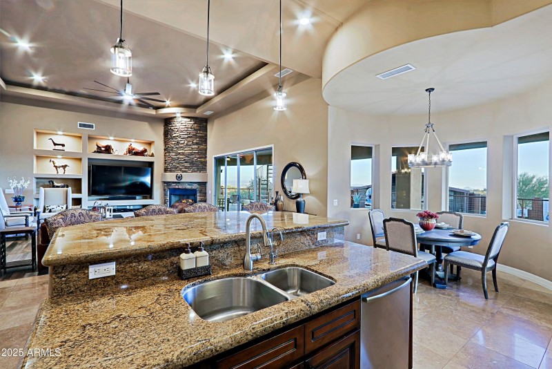 Kitchen 4