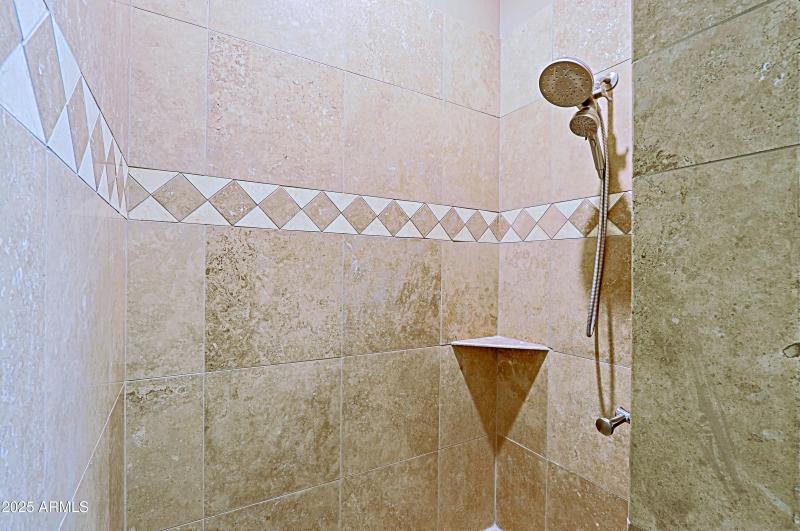 Casita Bath 3