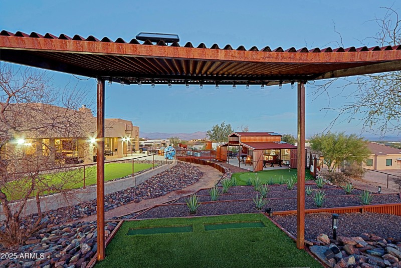 Backyard 31