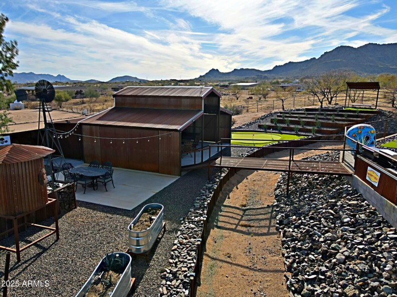 Aerial 32