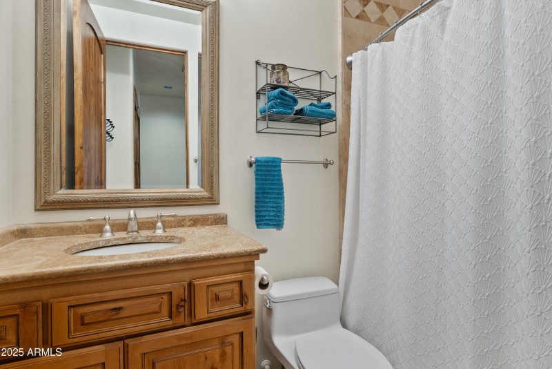 Casita bathroom