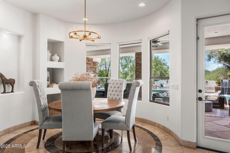 Breakfast Nook