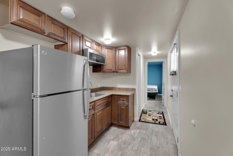 28-web-or-mls-7th Ave-52