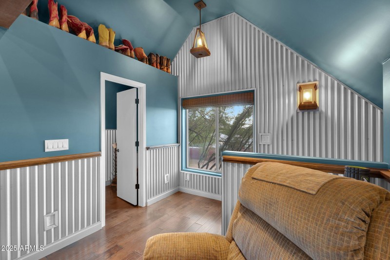 33-web-or-mls-7th Ave-49