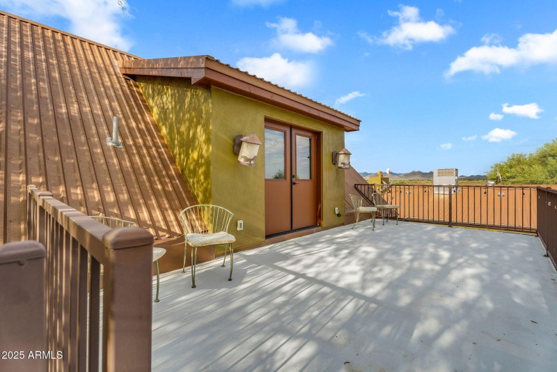 84-web-or-mls-7th Ave-76