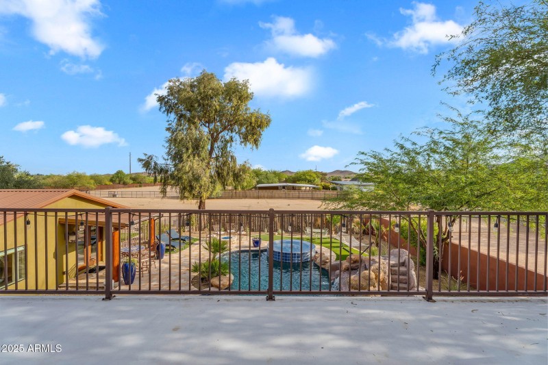 85-web-or-mls-7th Ave-77