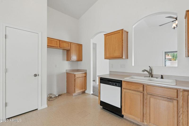 11-web-or-mls-Whitton-11