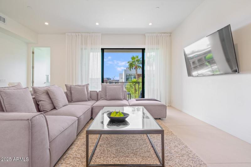 MZLUX Scottsdale_AZ (3)