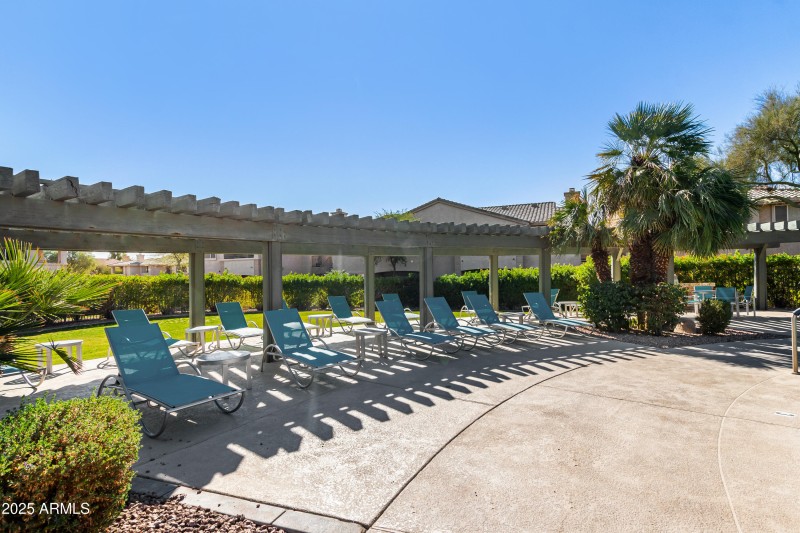 pool ramada