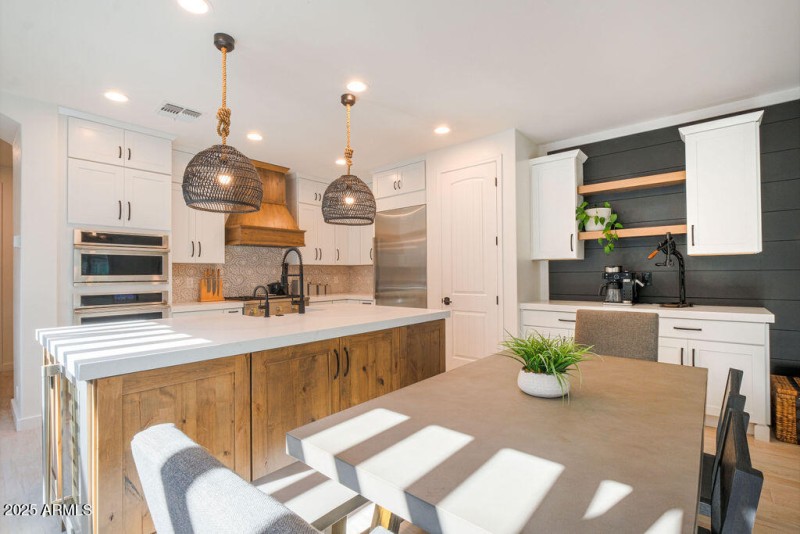 Custom Kraftmaid Cabinets