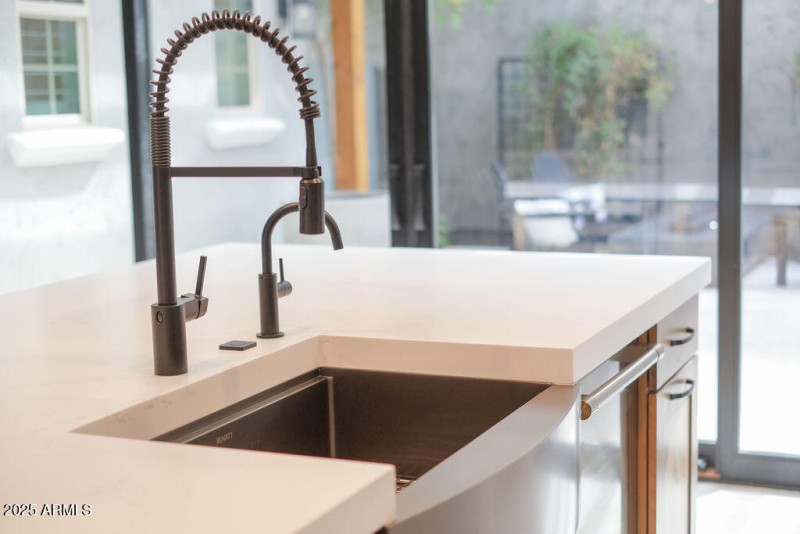 Gun Metal Gray Ruvati Farm Sink