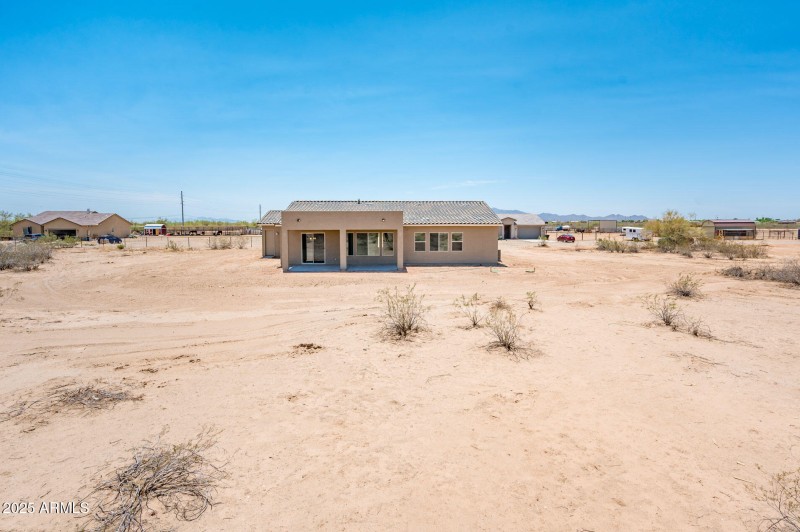 21916 W Duane Ln - MLS-42