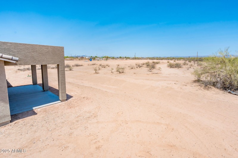 21916 W Duane Ln - MLS-39