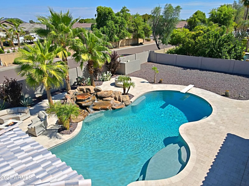Soo Inviting