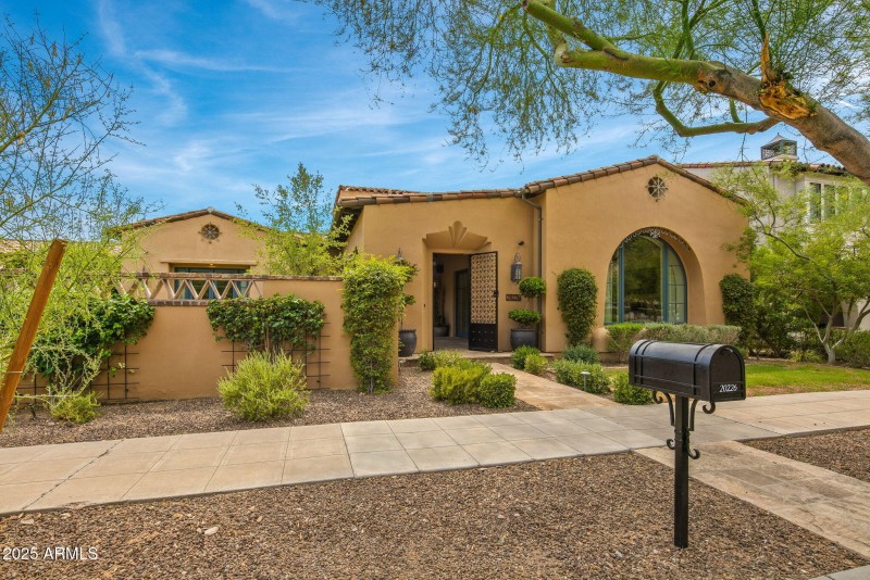 2-web-or-mls-Front Exteriors