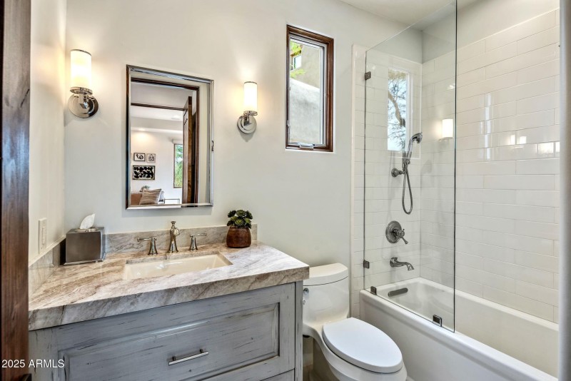 Casita Bathroom