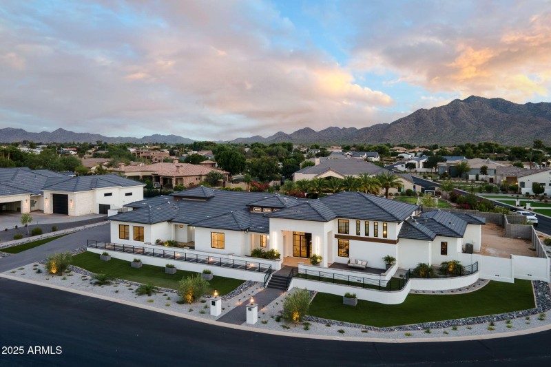 4-web-or-mls-RunawayBay-83